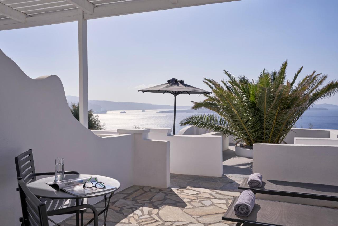 Mr And Mrs White Oia - Santorini Hotel Екстериор снимка