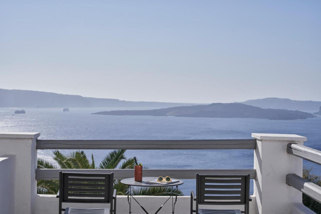 Mr And Mrs White Oia - Santorini Hotel Екстериор снимка